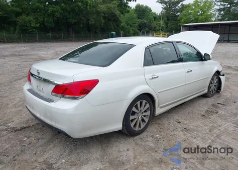 2012 Toyota Avalon Limited из США, поврежденный, VIN 4T1BK3DB7CU457106
